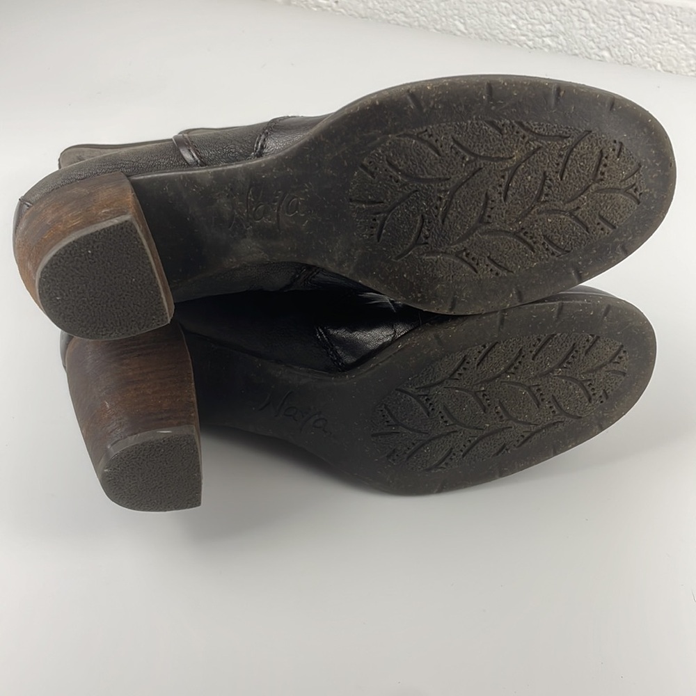 Naya | 3.5” heel Lightning Blue Grey Leather Bootie Edgy Punk Goth Romantic 10.5 - Picture 8 of 14